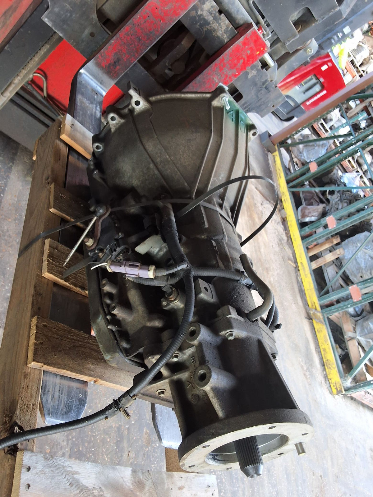 2004-2005 Ford F150 Automatic RWD Transmission main image