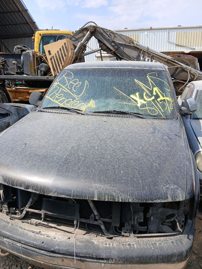 Brake Caliper Front Passenger Side 1999 - 2006 Chevrolet Silverado 1500 main image