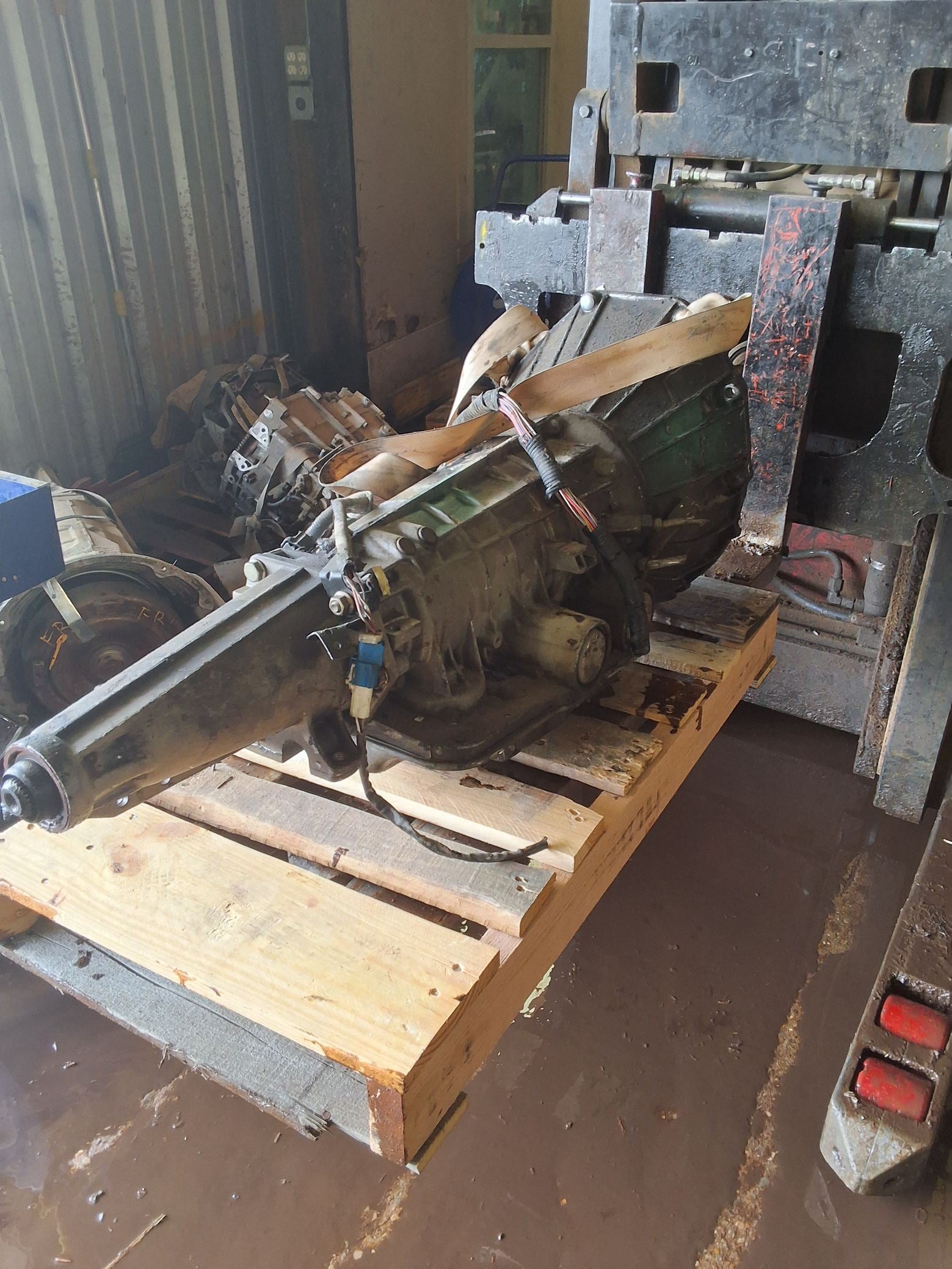 1998-2011 Ford Ranger 5-speed Manual 2WD Transmission main image