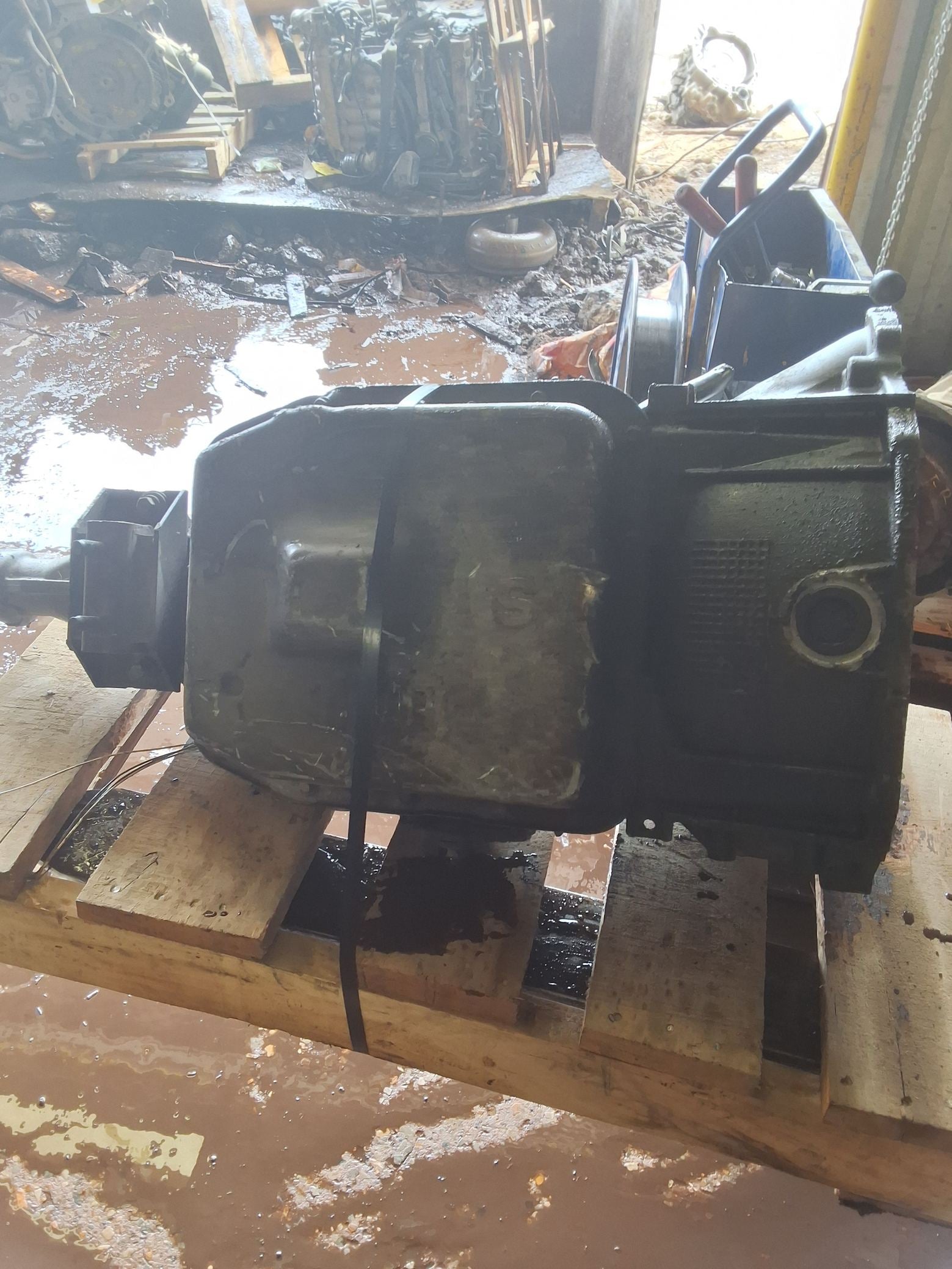 2004-2008 Ford F-150 4-speed Automatic RWD Transmission main image