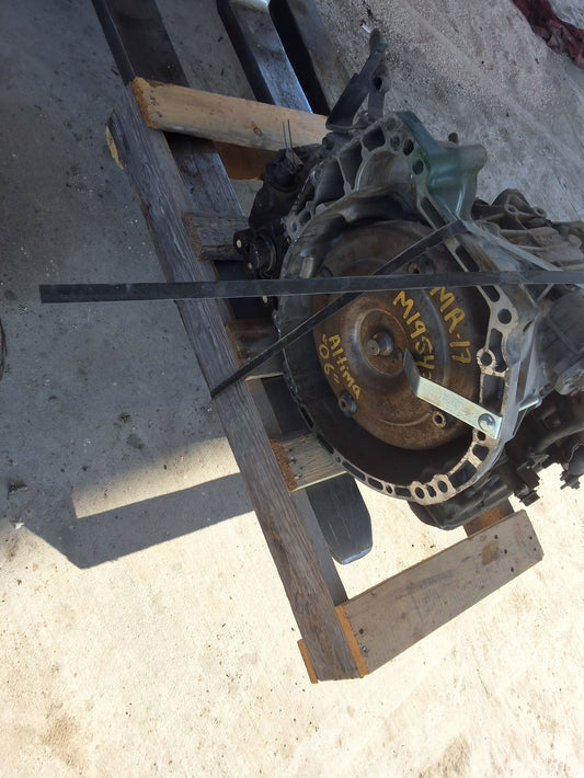 2005-2006 Nissan Altima AT, 2.5L (4 cylinder) FWD Transmission main image