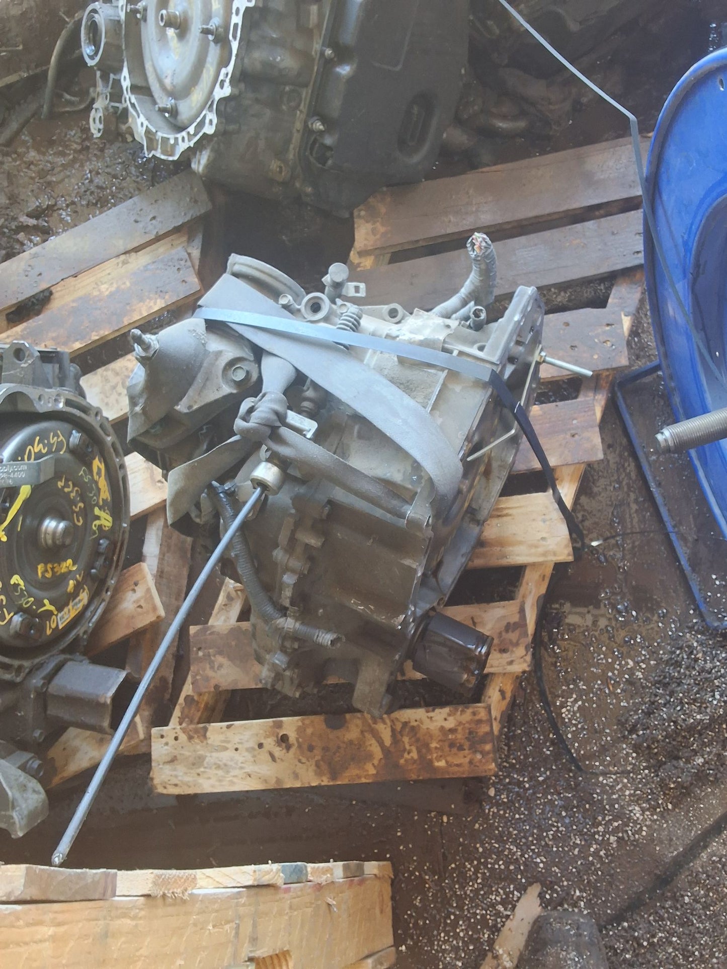 2013-2017 Nissan Versa Automatic Sedan Transmission main image