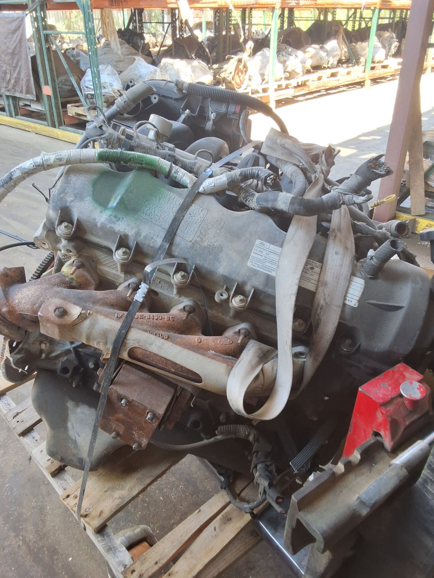 2008-2009 Ford F250 Super Duty 6.8L Engine main image