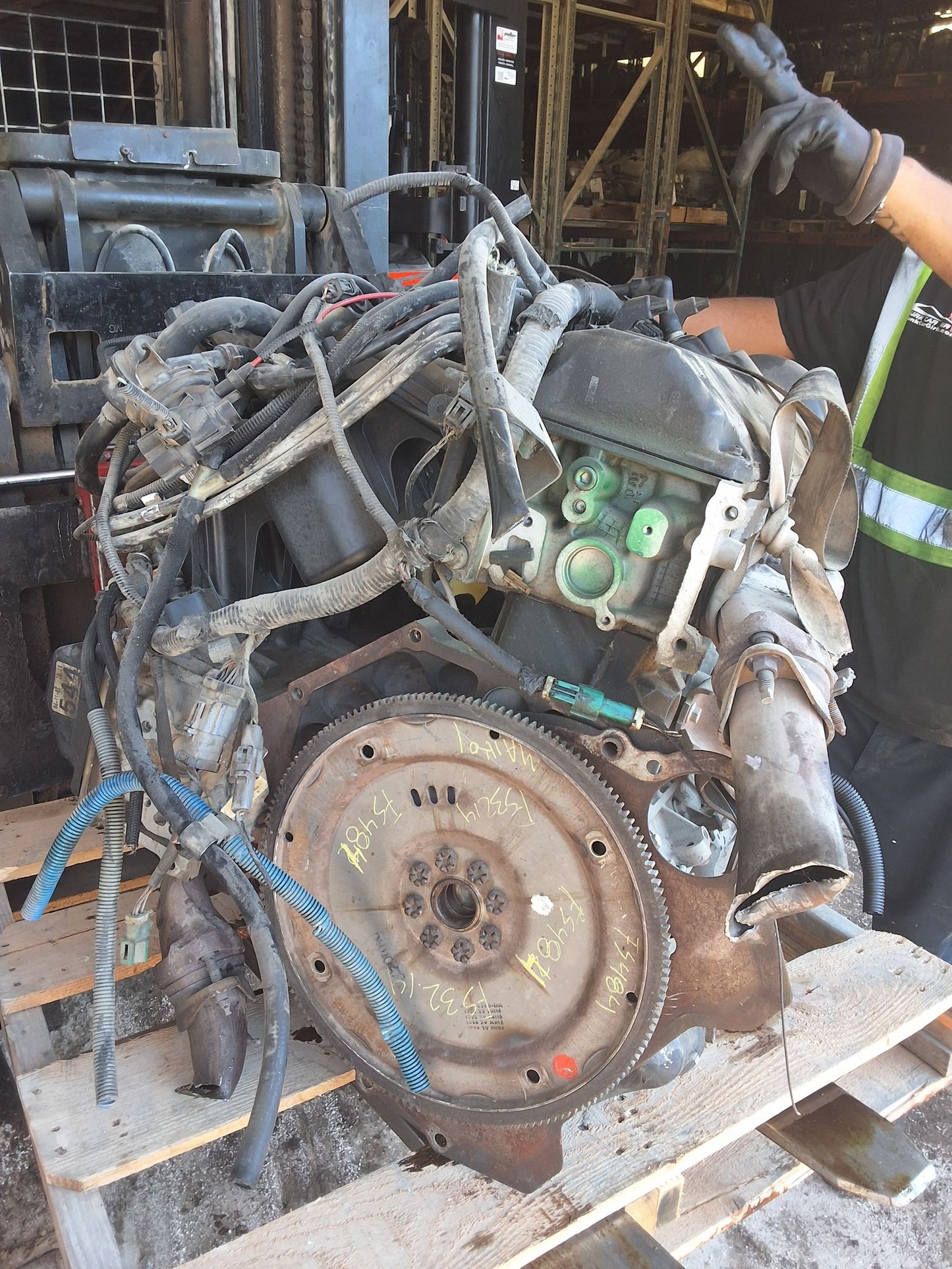 2003 Ford E150 5.4L Engine main image