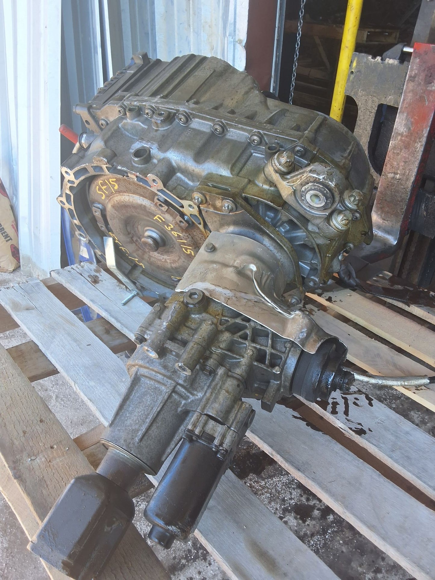 2017-2019 Jeep Renegade AT, (2.4L), 4x4 engine ID ED6 Transmission main image