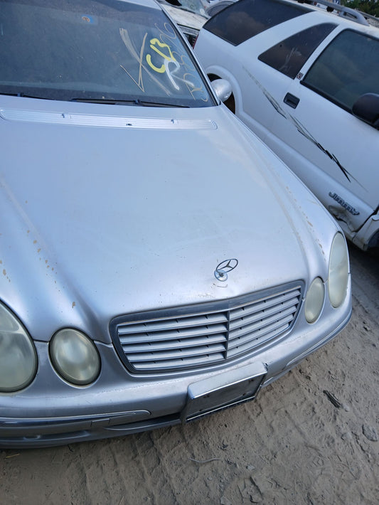 Battery Junction Block 2003 - 2009 Mercedes-Benz E-Class main image
