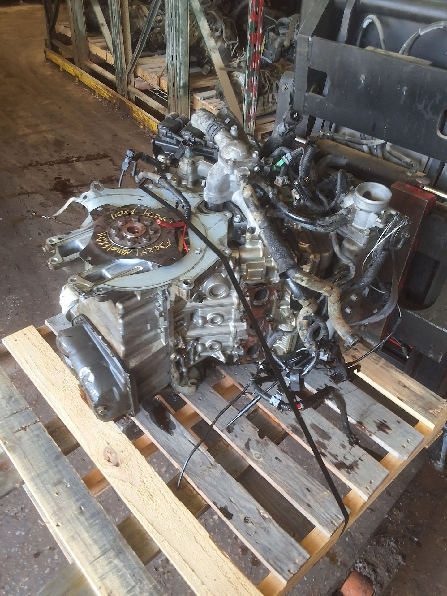 2005-2010 Kia Sportage 2.7L Engine main image