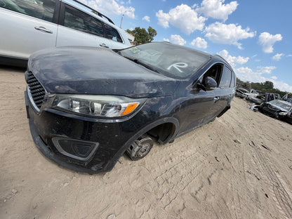Door Trim Panel Front Passenger Side 2016 - 2020 Kia Sorento main image