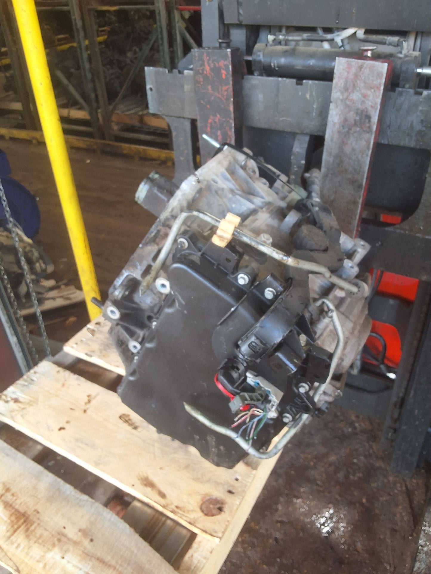 2013 Chevrolet Cruze Automatic FWD Transmission main image