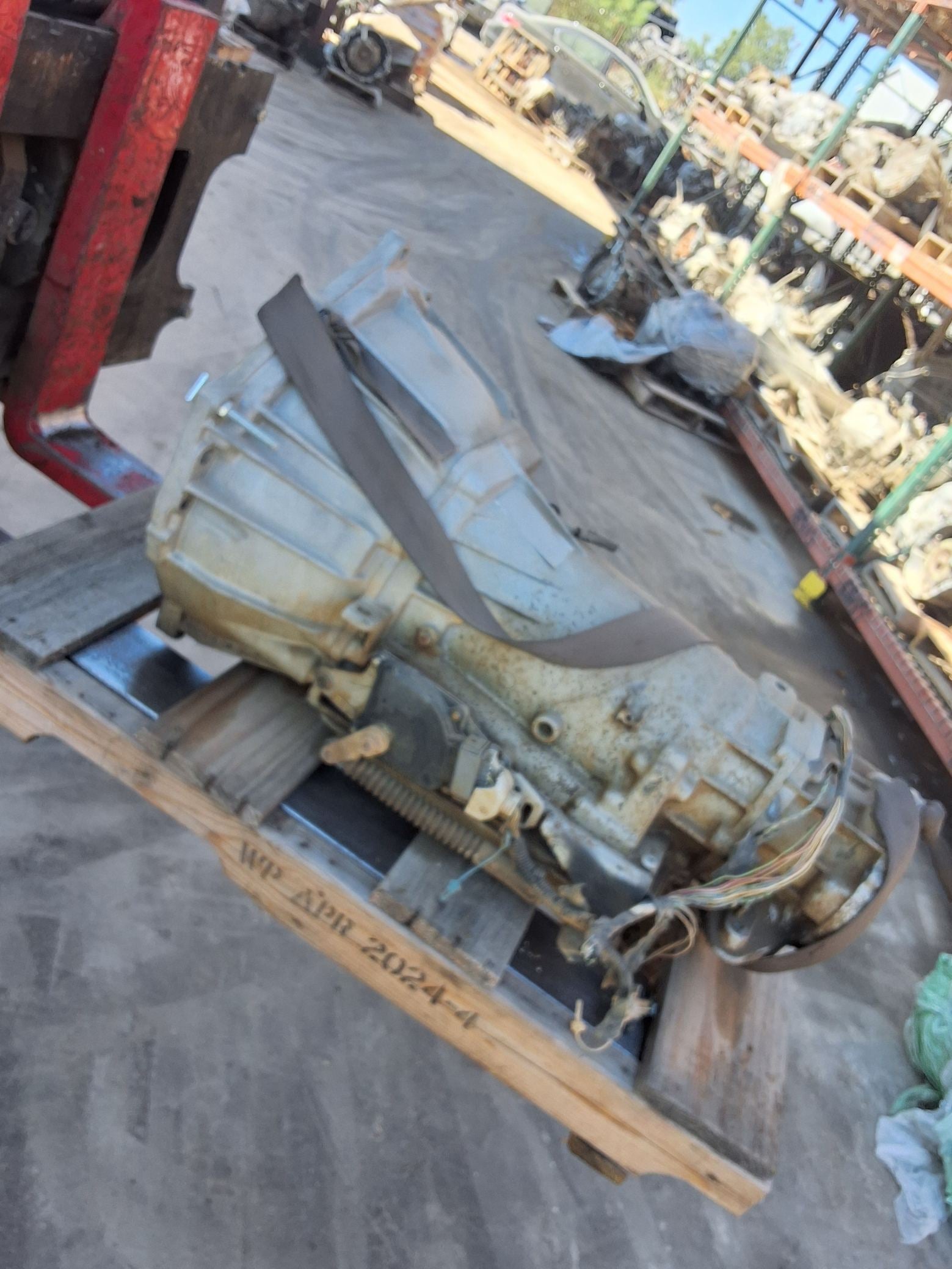 2004-2006 Chevrolet Silverado Automatic RWD Transmission main image