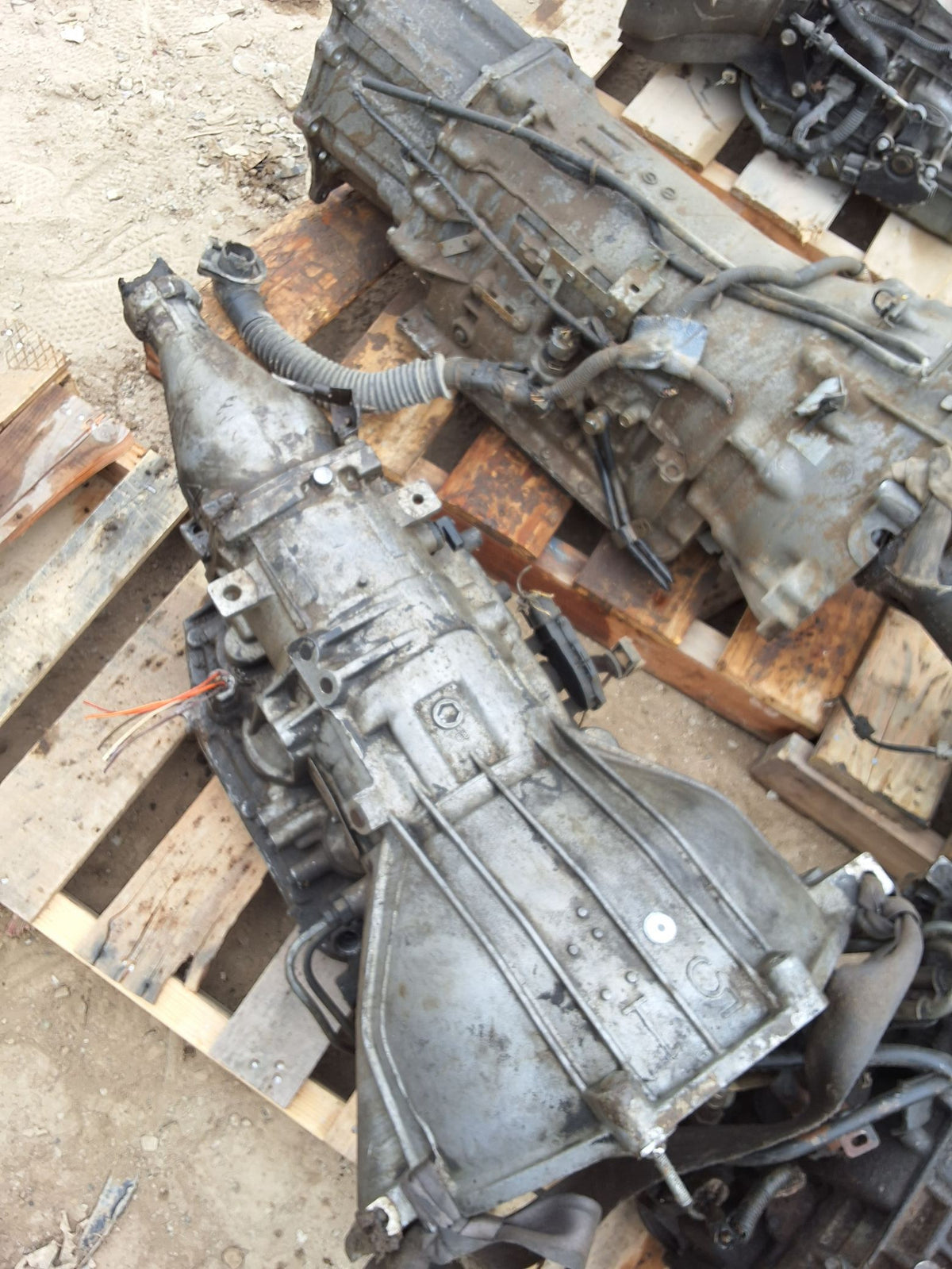 2000 Ford F150 Automatic 4X2 Transmission main image