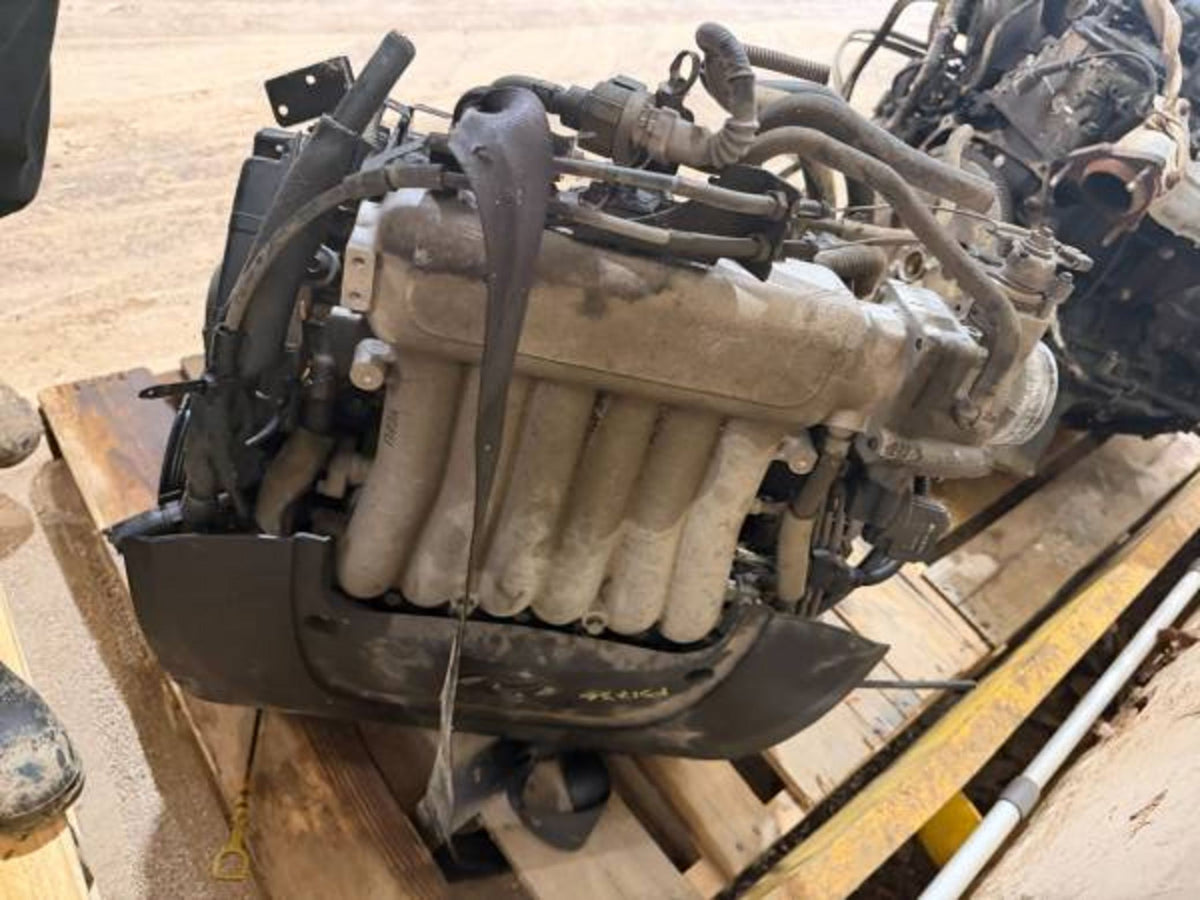 2002-2005 Hyundai Sonata 2.7 L Engine main image