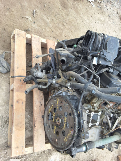 2013-2014 Nissan Pathfinder 3.5L Engine main image