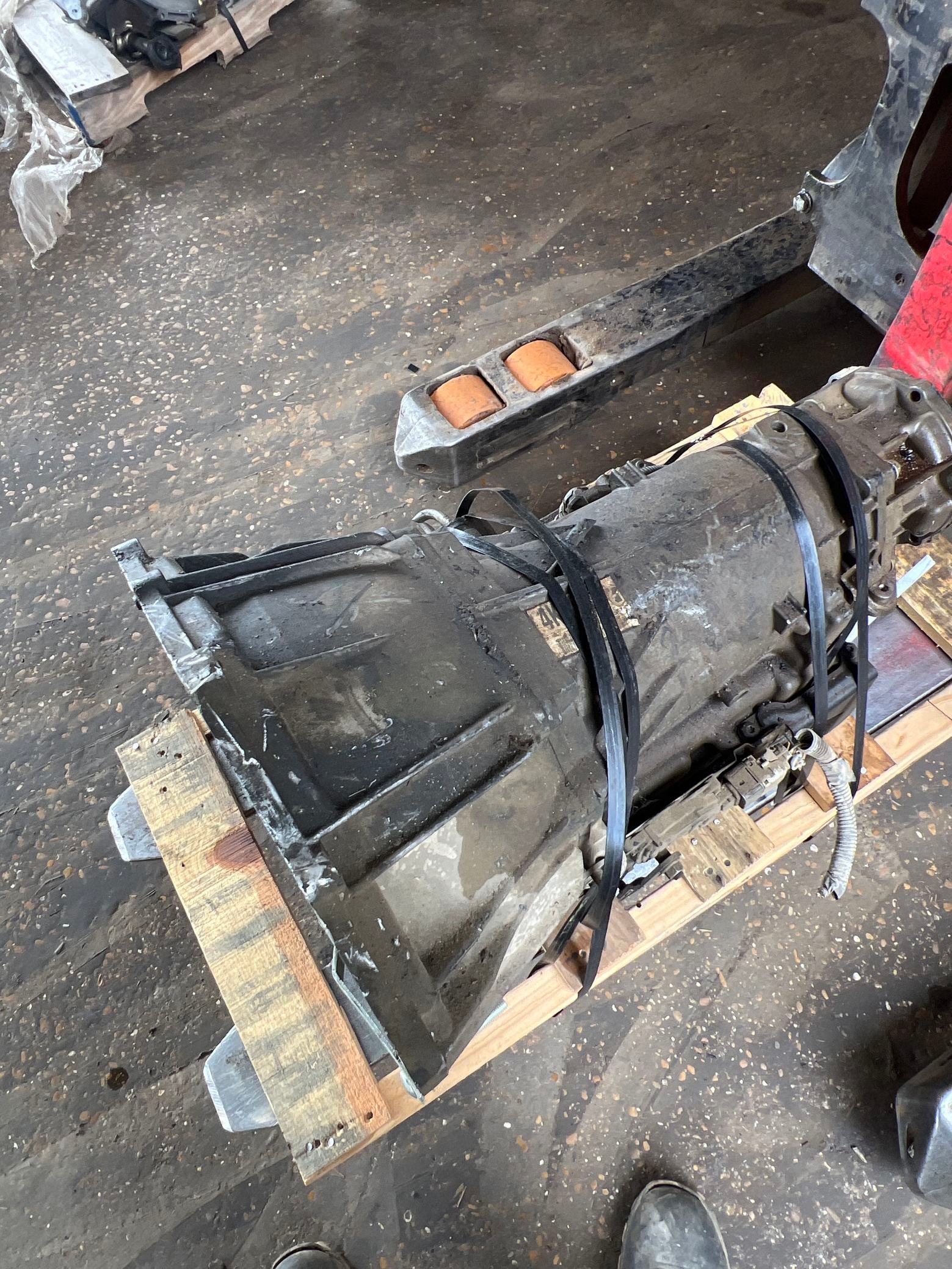 2006-2007 Chevrolet Avalanche 4-speed Automatic AWD Transmission main image