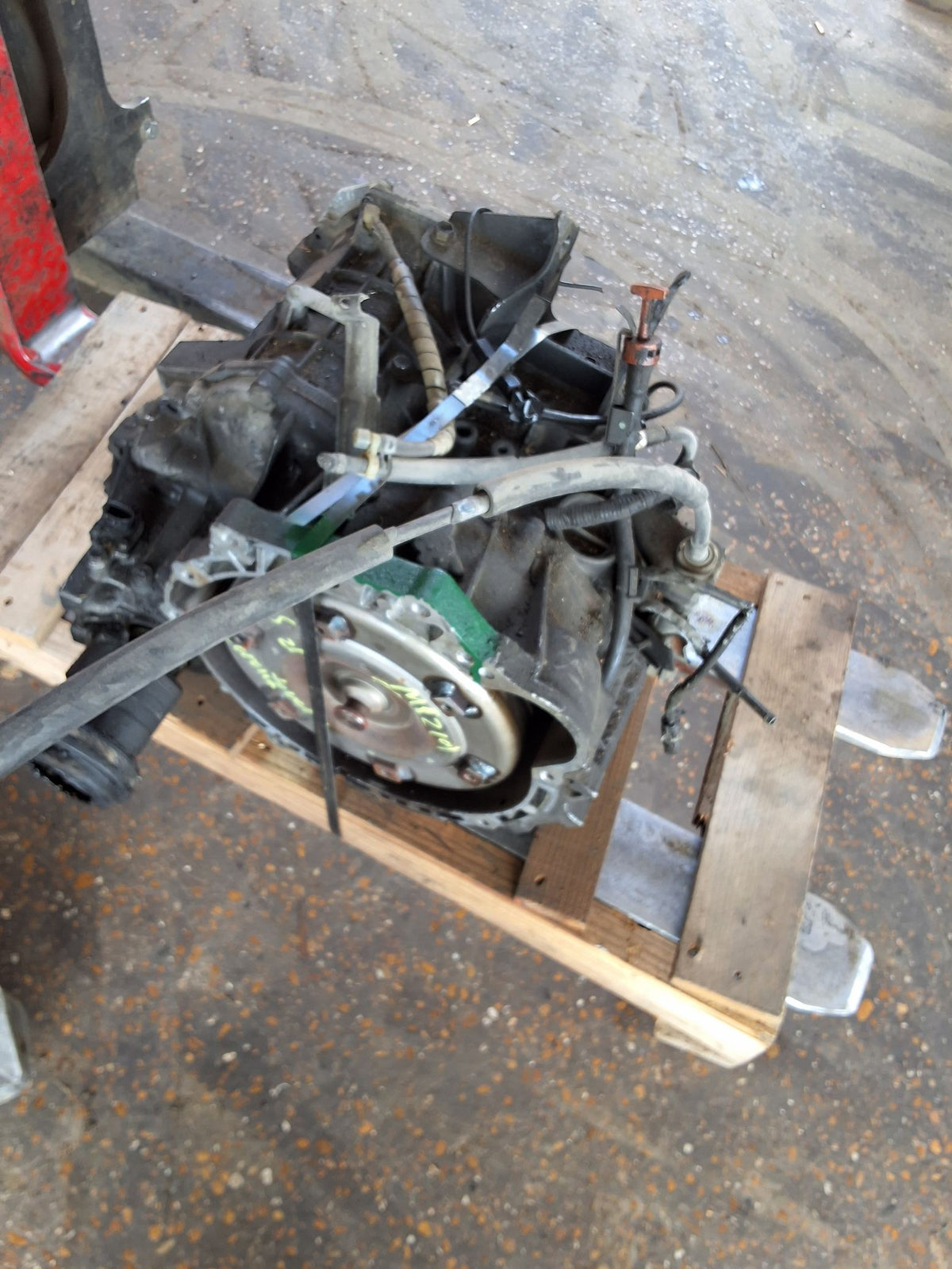 2000-2002 Toyota Corolla Automatic FWD Transmission main image