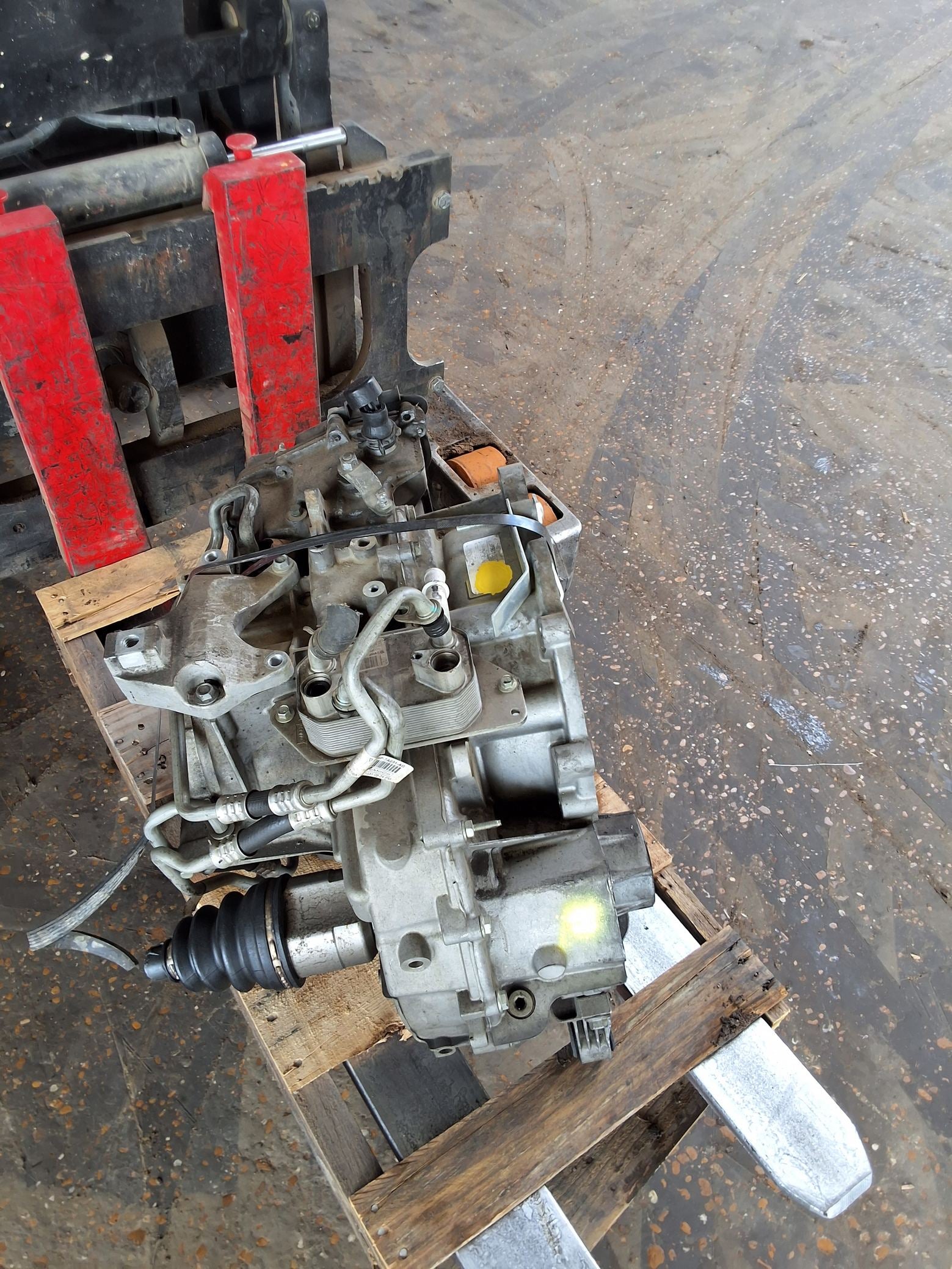 2013-2015 Ford Escape Automatic FWD Transmission main image