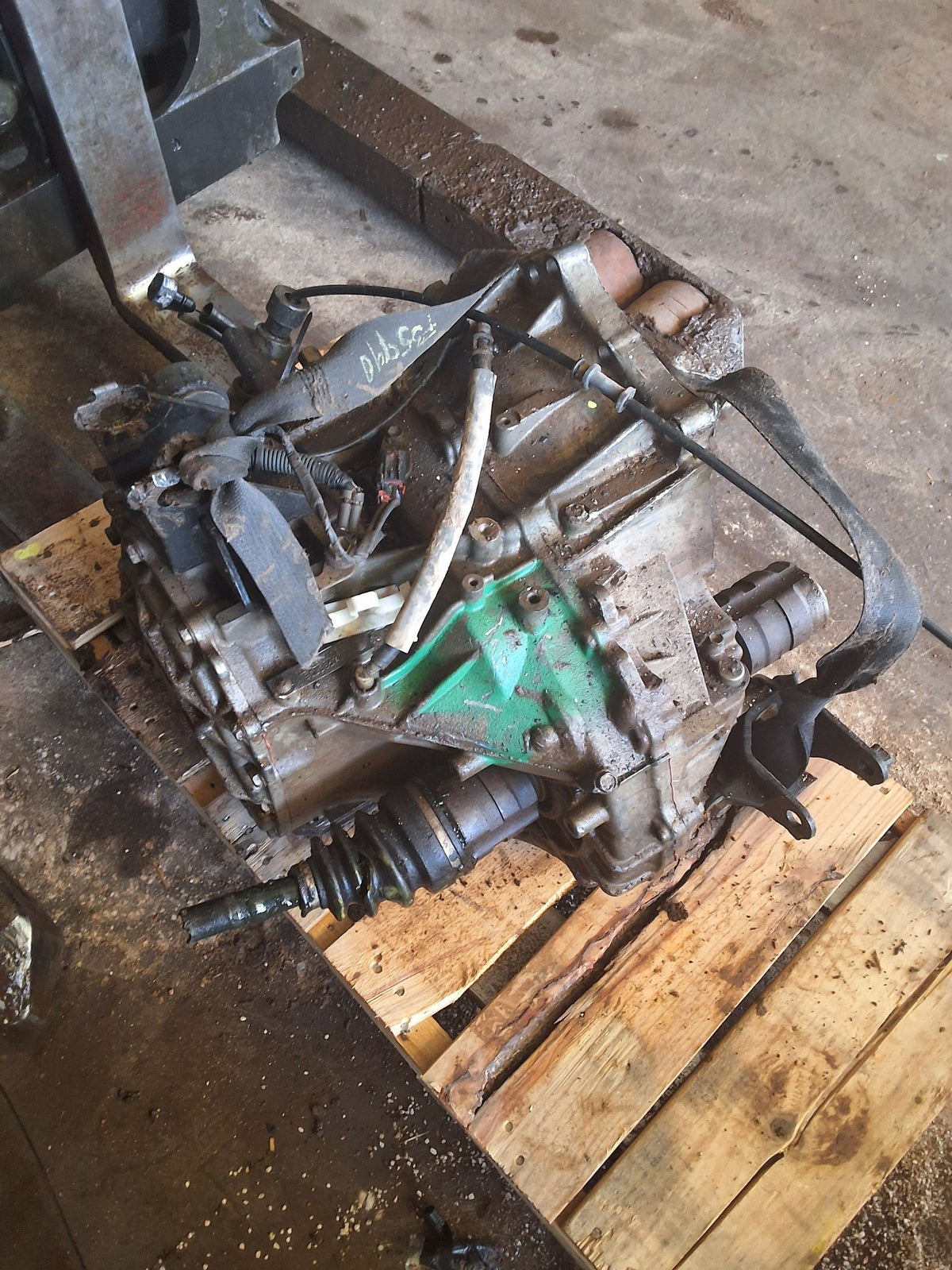 2009-2014 Toyota Matrix Automatic 2ZRFE engine) Transmission main image
