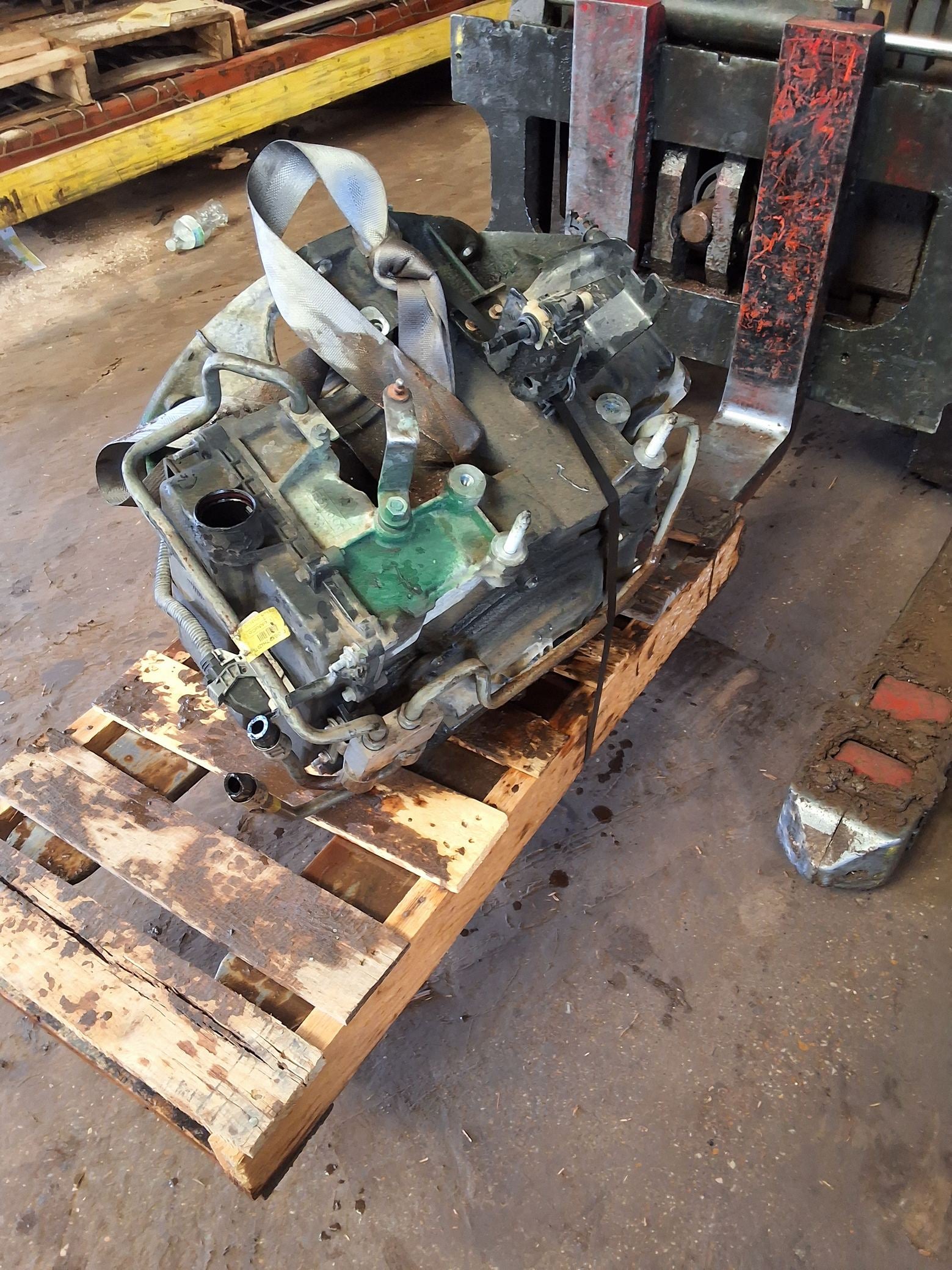 2014-2019 Ford Explorer Automatic FWD Transmission main image