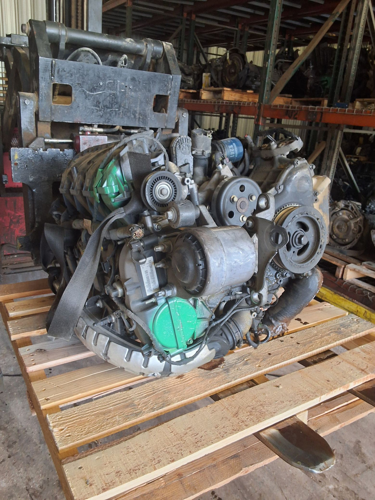 2013-2016 Lincoln MKZ 2.0 L Engine main image