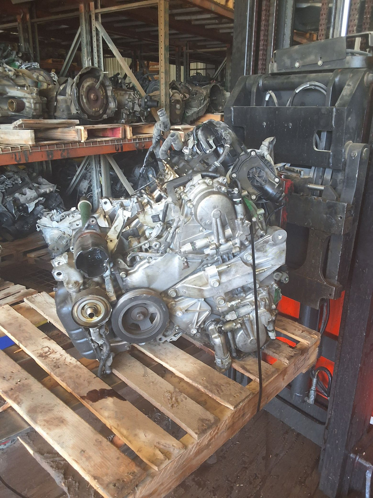 2015-2016 Nissan Pathfinder 3.5L Engine main image