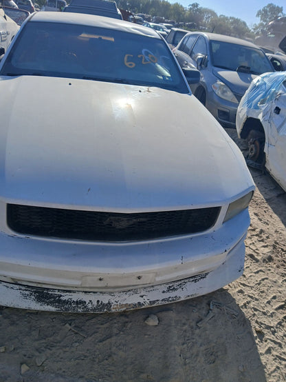 Steering Knuckle Hub Front Driver Side 2005 - 2014 Ford Mustang main image