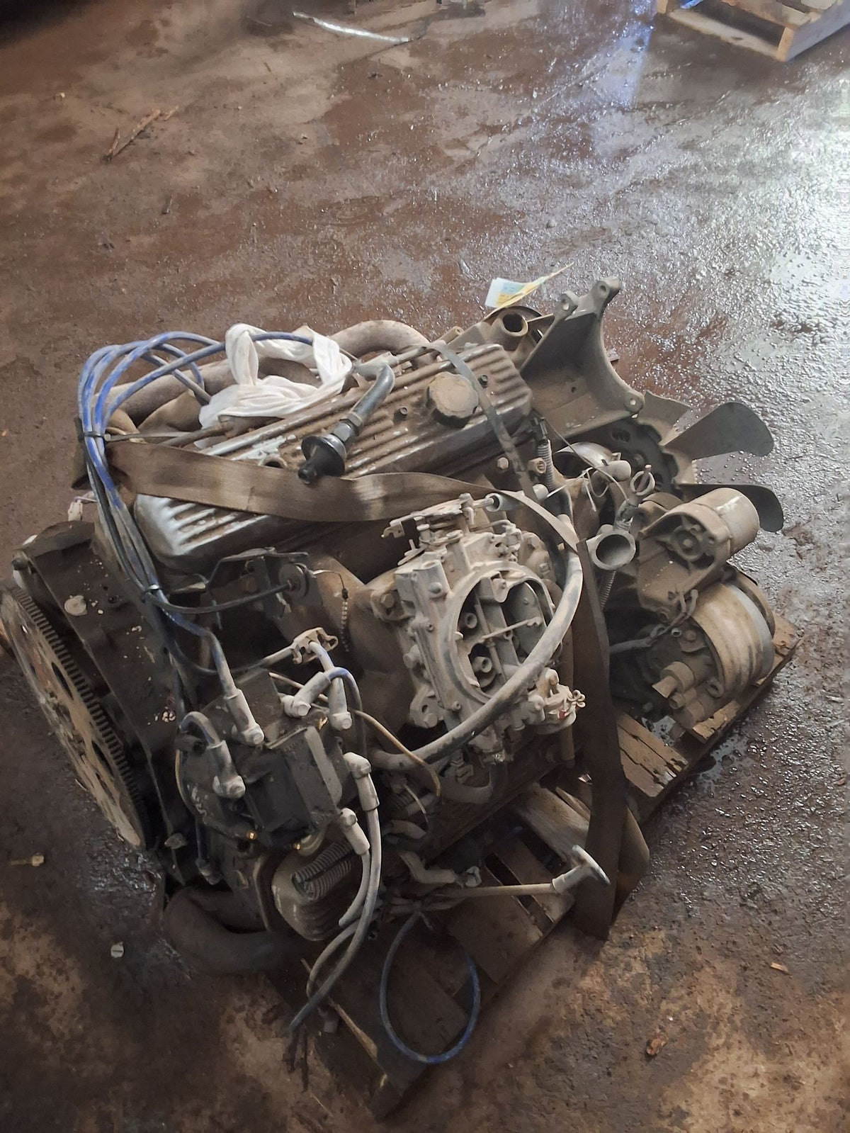 1993 Gmc Sierra 5.0L Engine main image