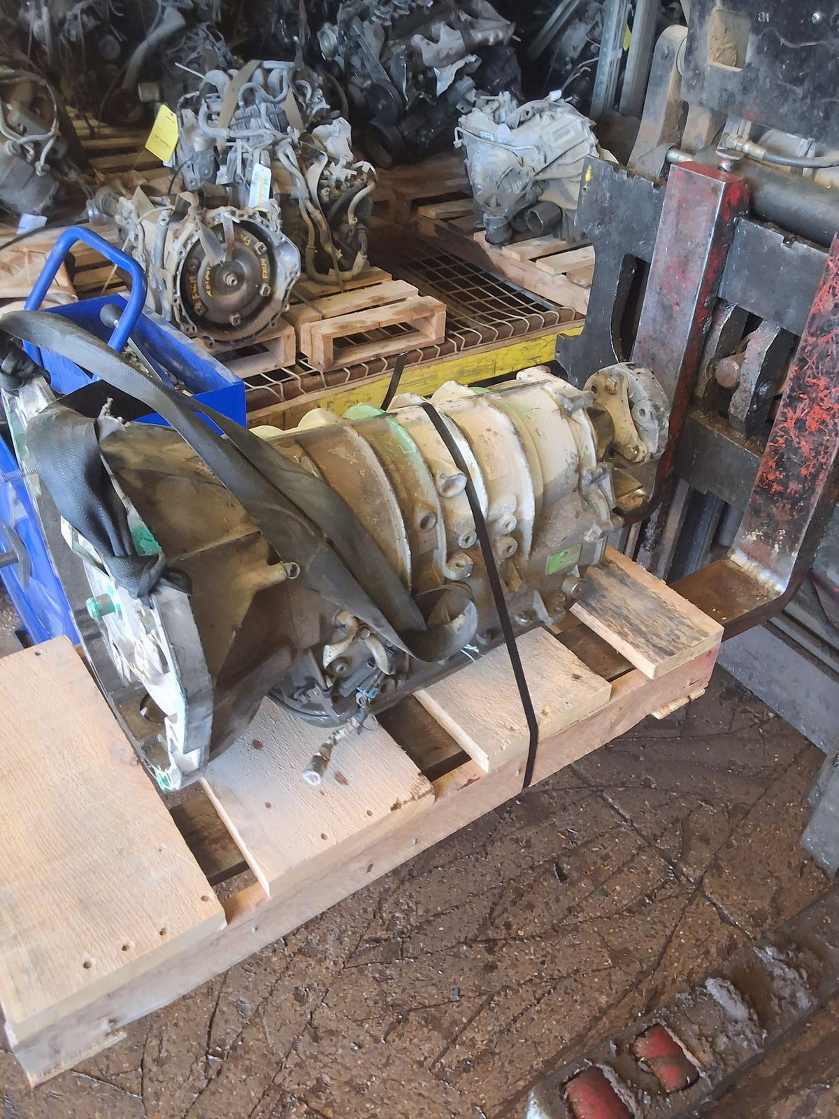 2004-2007 Cadillac CTS 6-speed Manual RWD Transmission main image