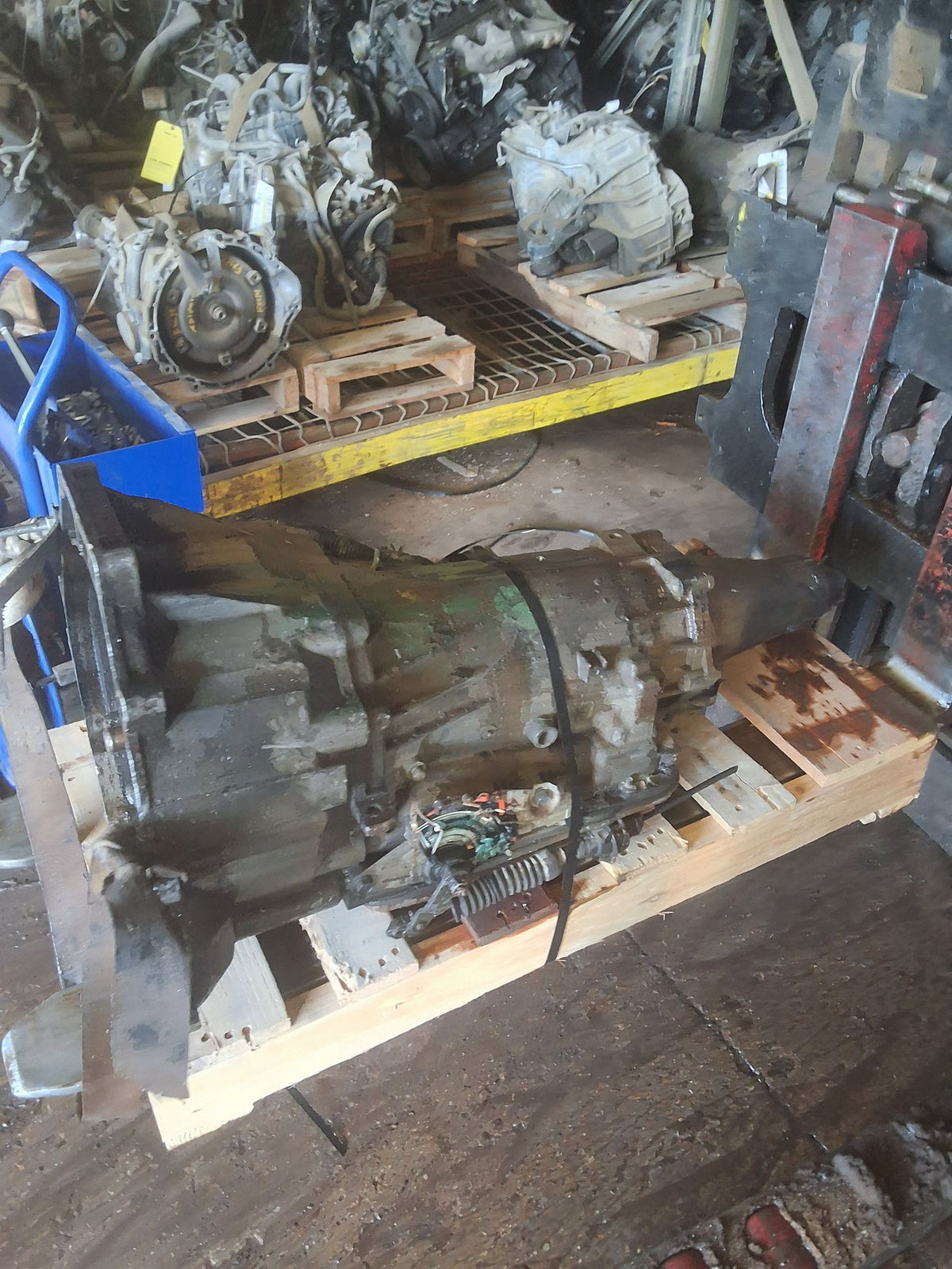 2002 Chevrolet S-10 4-speed Automatic RWD Transmission main image