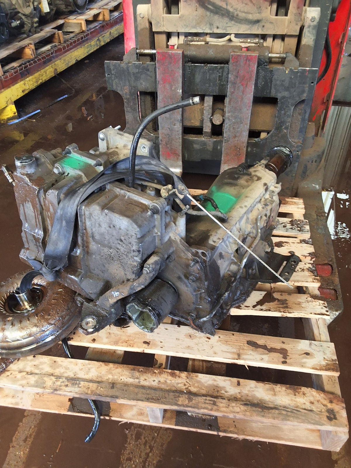 2002 Cadillac DeVille Automatic FWD Transmission main image