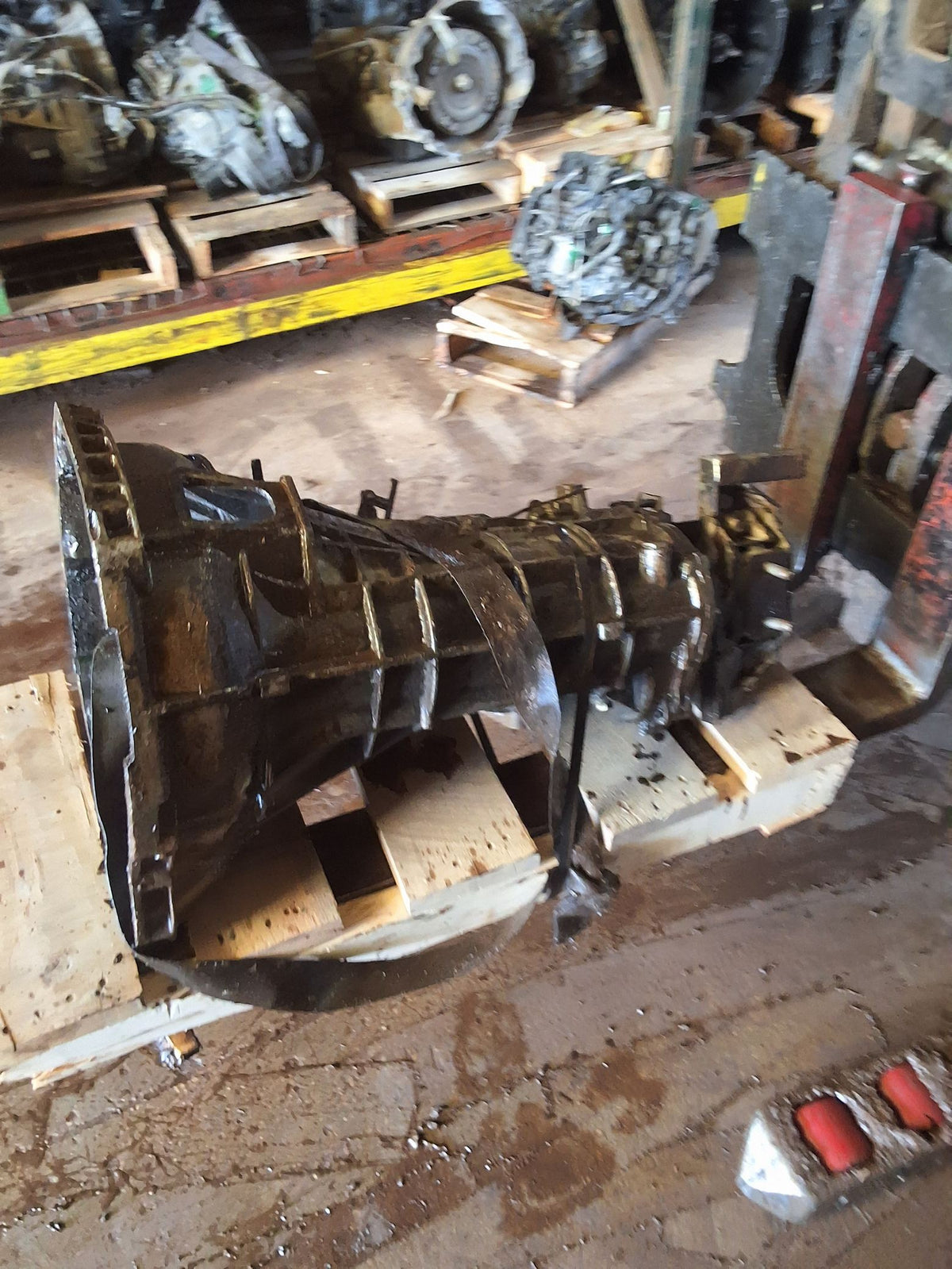 1999 Ford F150 Automatic 4X2 Transmission main image