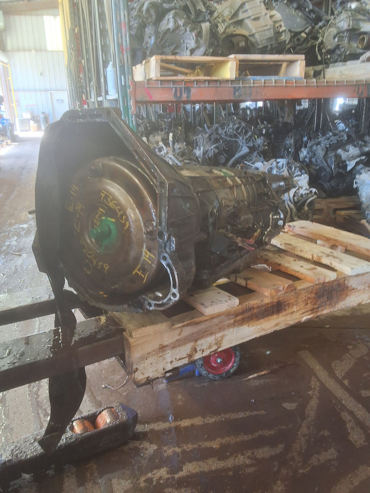 1995-1996 Mazda B3000 AT, 4x2 8th digit) Transmission main image
