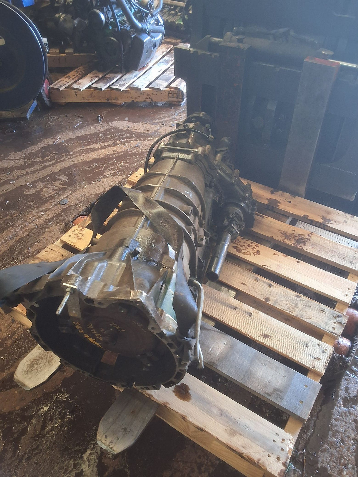 2003-2006 BMW X3 6-speed Manual AWD Transmission main image