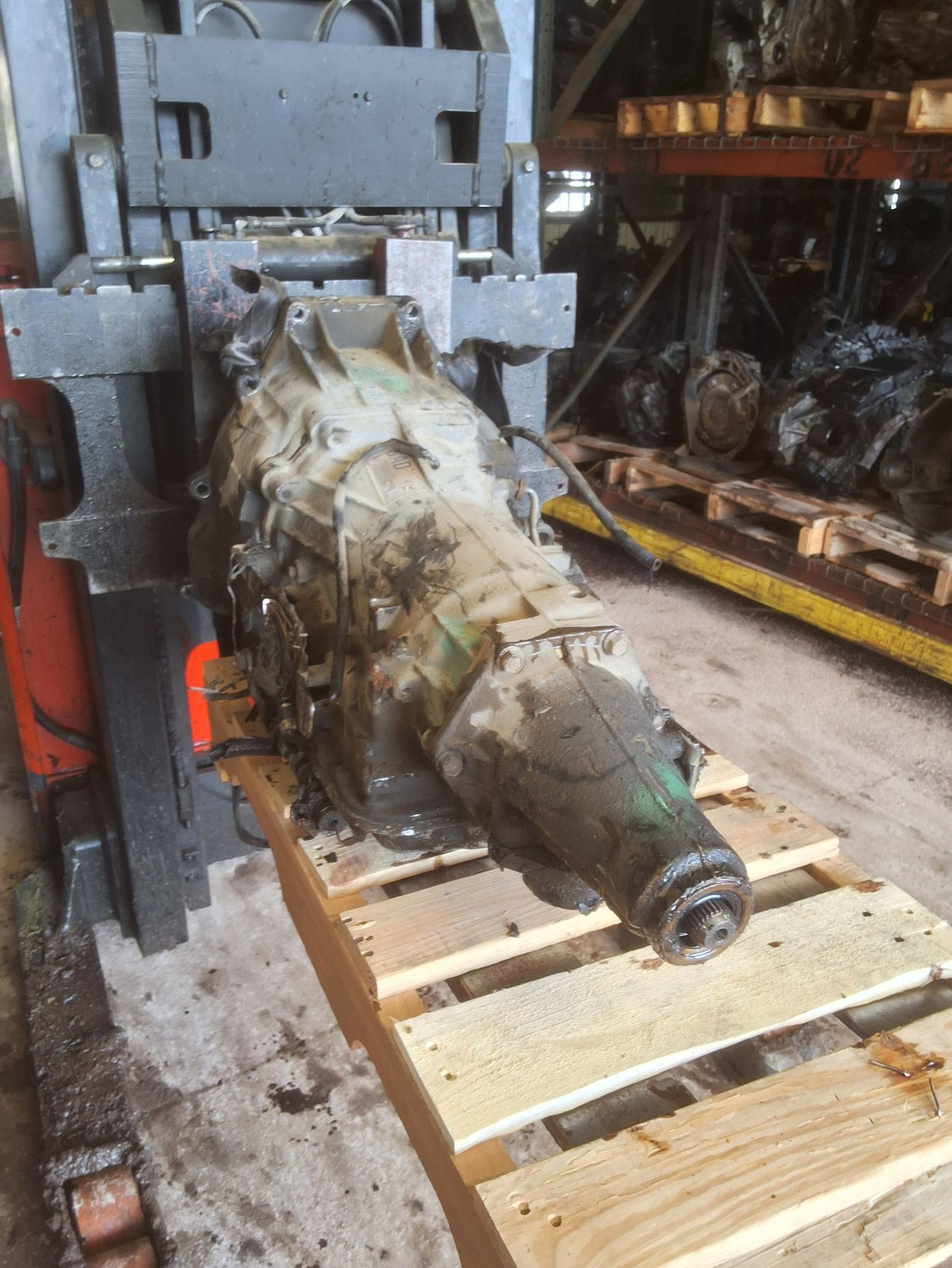 2000-2003 Chevrolet S-10 Manual RWD Transmission main image