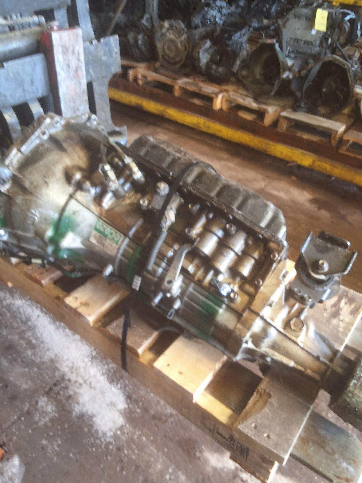 2005-2007 Toyota Sequoia 5-speed Automatic 2WD Transmission main image