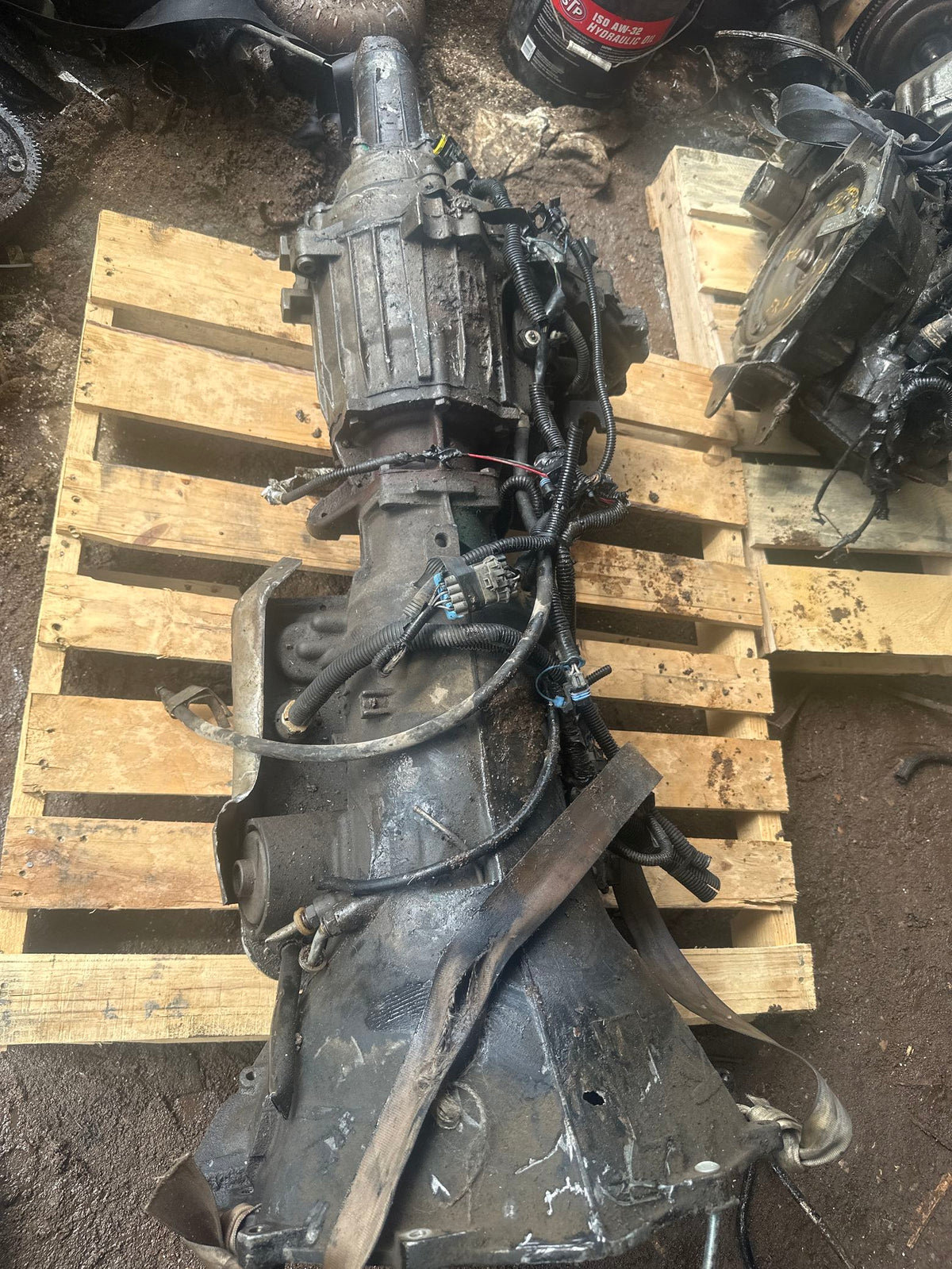 1997-1998 Chevrolet Suburban Automatic 8th digit) Transmission main image