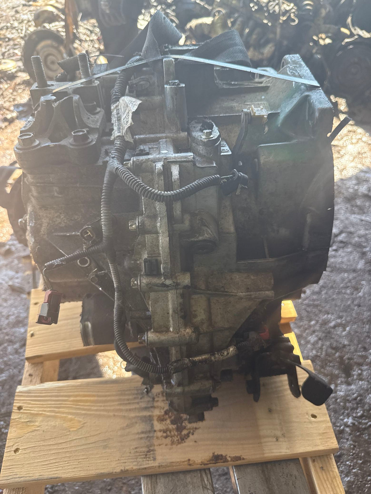 2011 Ford Fiesta AT, (6 speed) 8th digit) Transmission main image