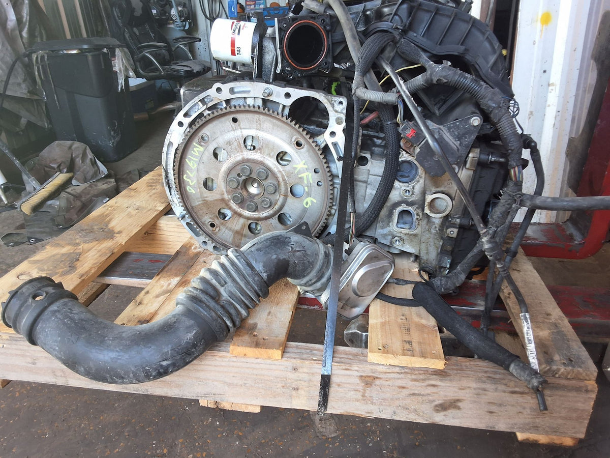 2012-2016 Ford Super Duty F-350 SRW 6.2L Engine main image