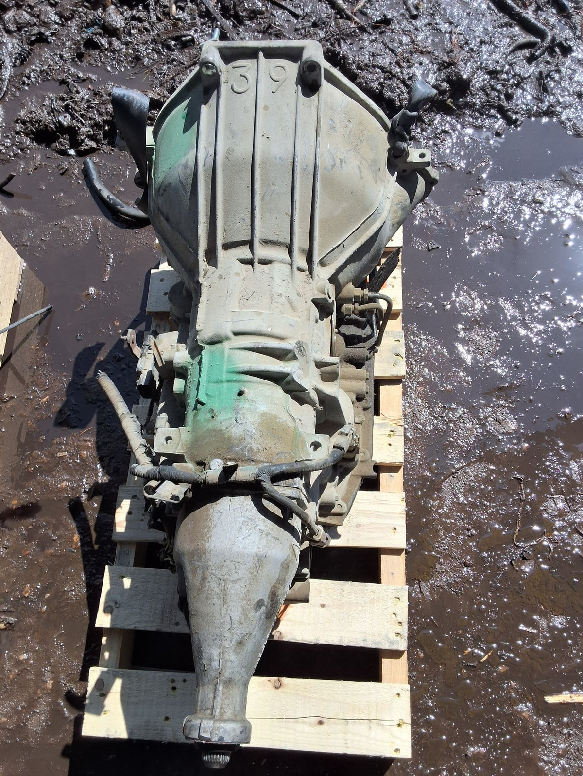 2004-2005 Ford F150 AT, New Style, 8-280 (4.6L), (4R70E), 4x2 8th digit) Transmission main image