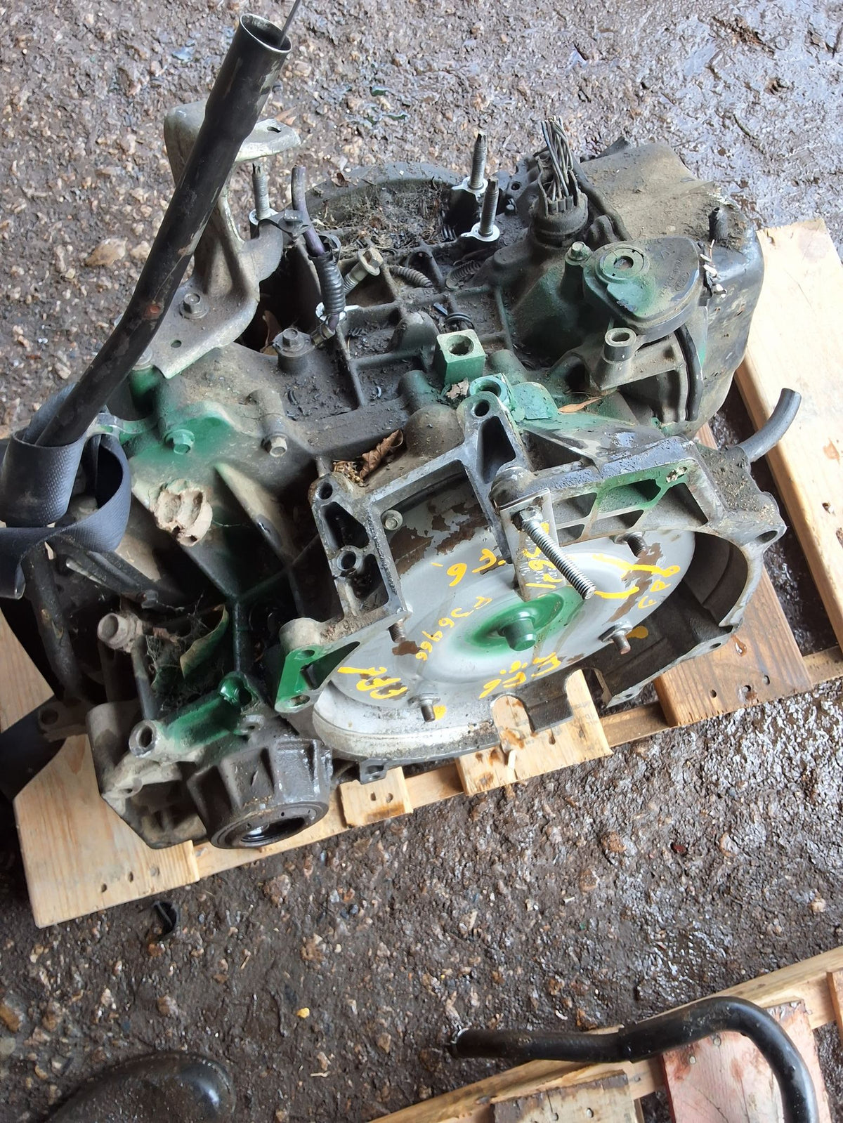 2007-2008 Mercury Mariner 4-speed Automatic FWD Transmission main image