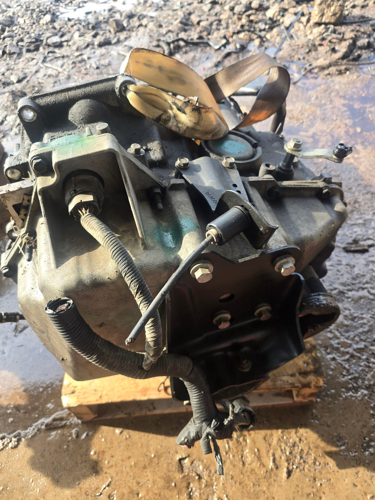 2005 Chevrolet Impala 4-speed Automatic FWD Transmission main image