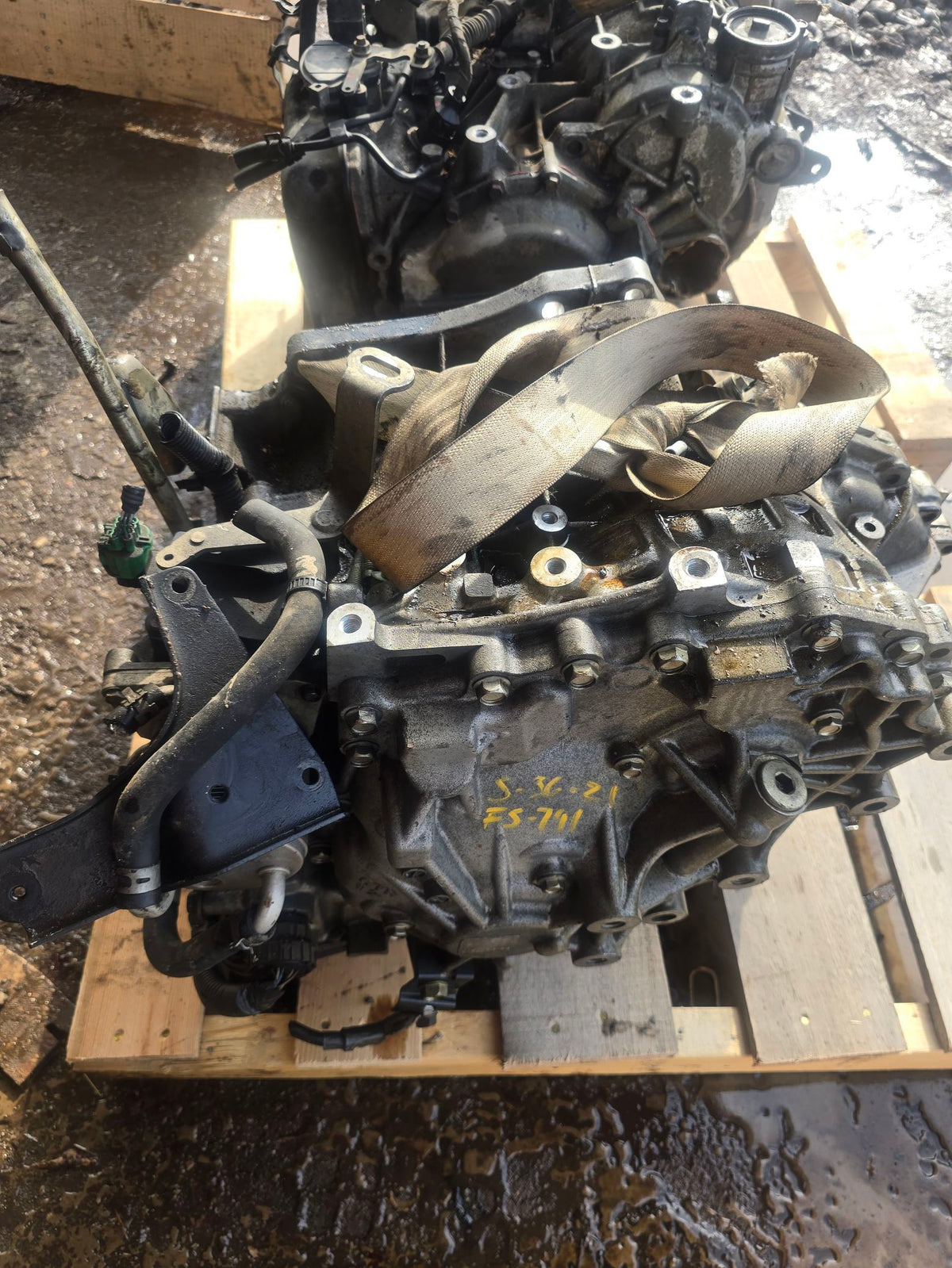 2011-2015 Nissan Rogue AT, (CVT), 4x2 (FWD), w/o tow package o tow package Transmission main image