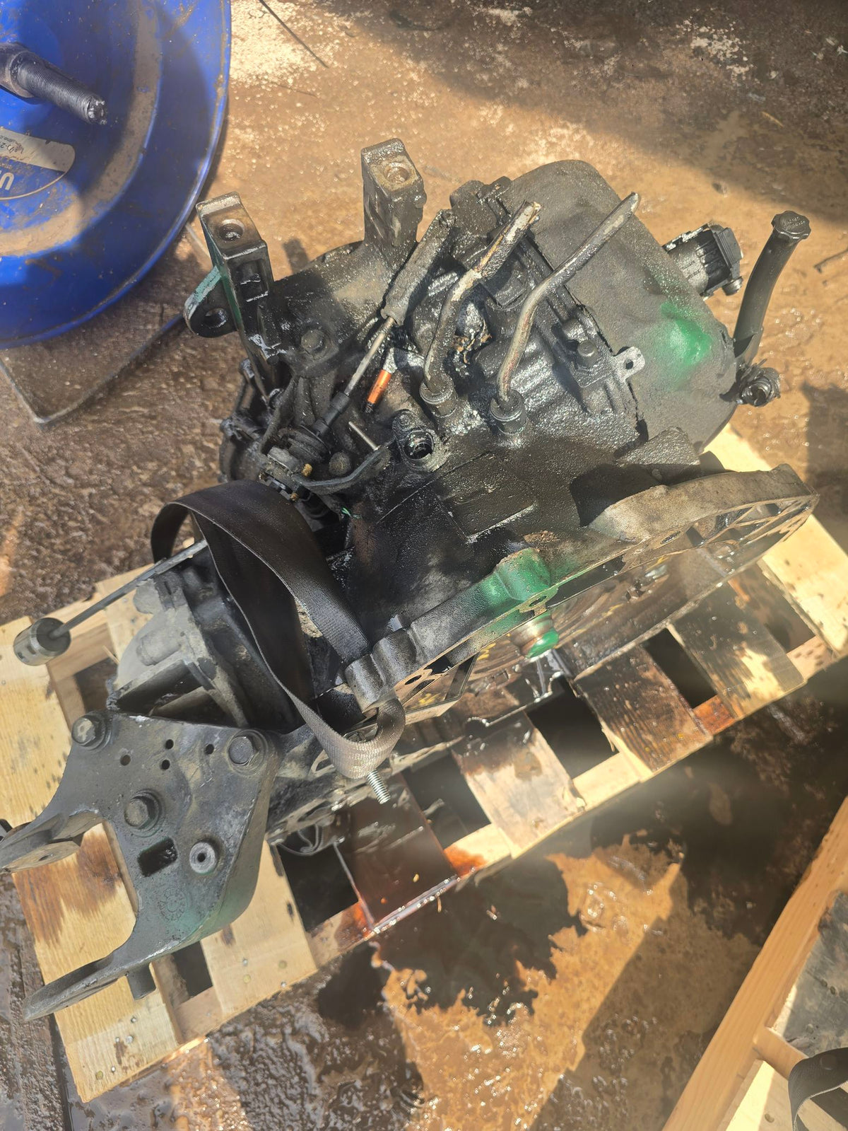 2011-2020 Dodge Caravan AT, (3.6L, 6 speed, auto-stick) 8th digit) Transmission main image