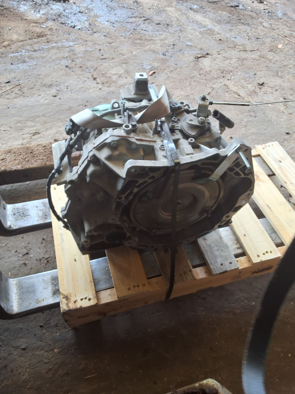 2017-2019 Nissan Sentra CVT FWD Transmission main image
