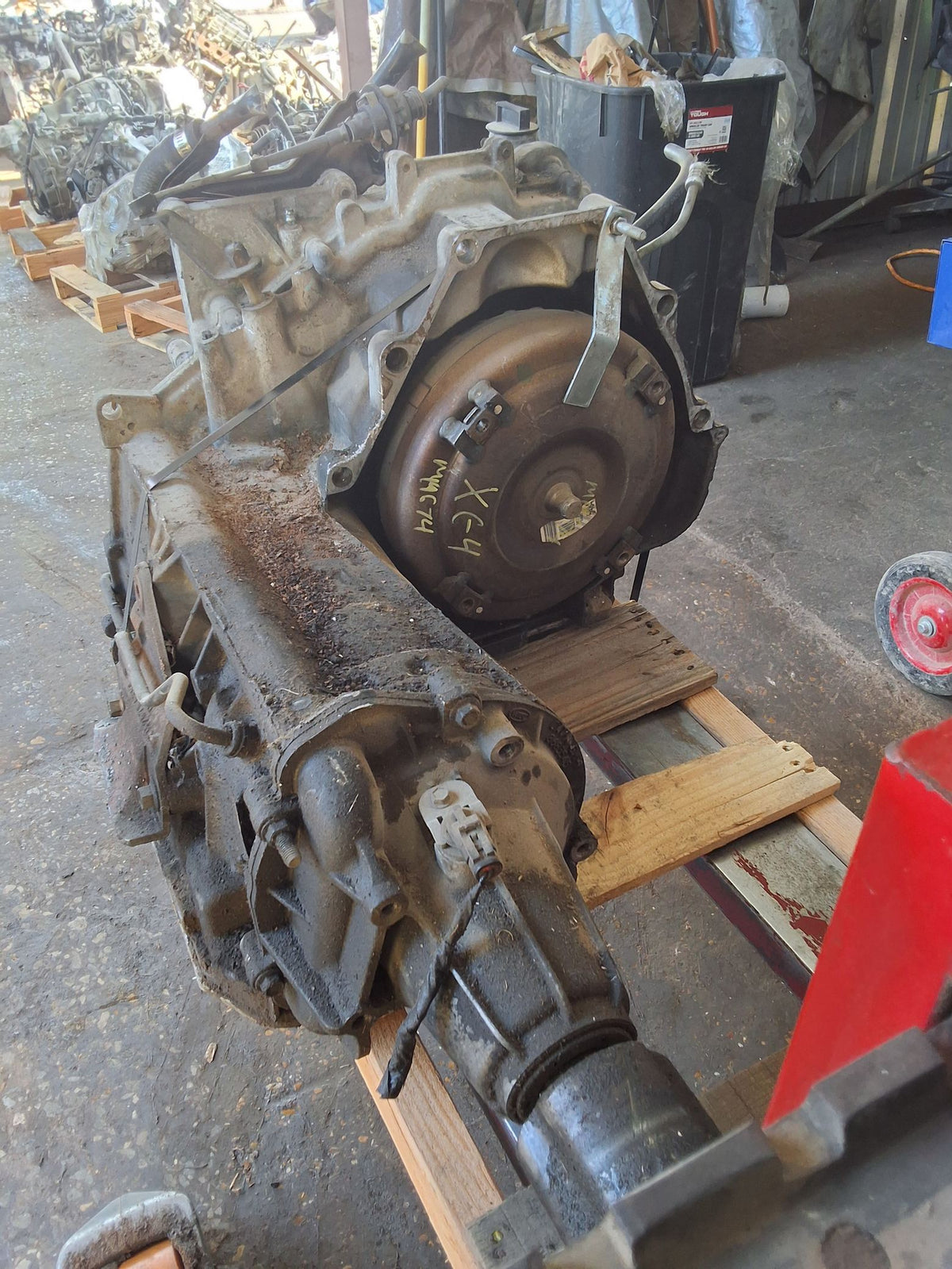 2003-2005 Cadillac DeVille Automatic FWD Transmission main image