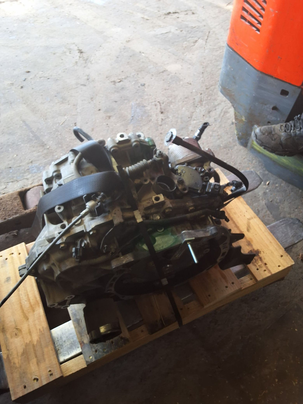 2008-2010 Jeep Patriot automatic 2.0L L4 DOHC 16V Transmission main image