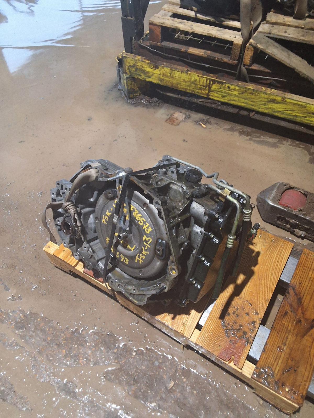 2015 Chevrolet Trax Automatic FWD Transmission main image