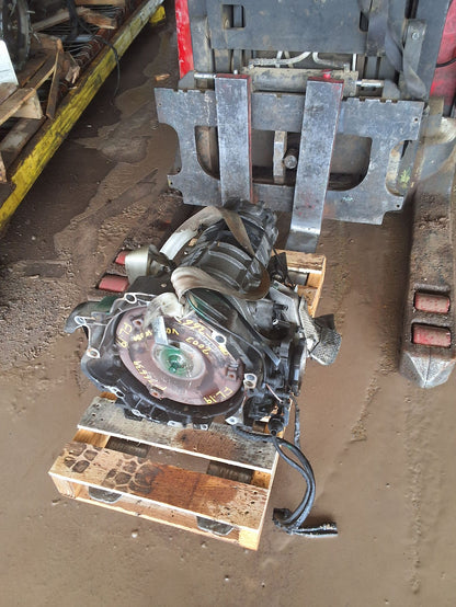 2001-2005 Volkswagen Passat 5-speed Automatic FWD Transmission main image