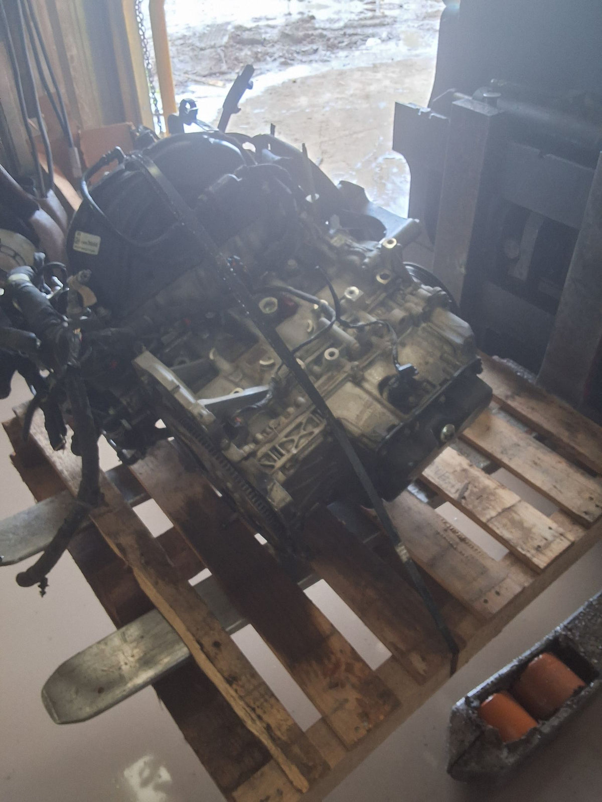 2017-2022 Chevrolet Malibu 1.5 L. Engine main image