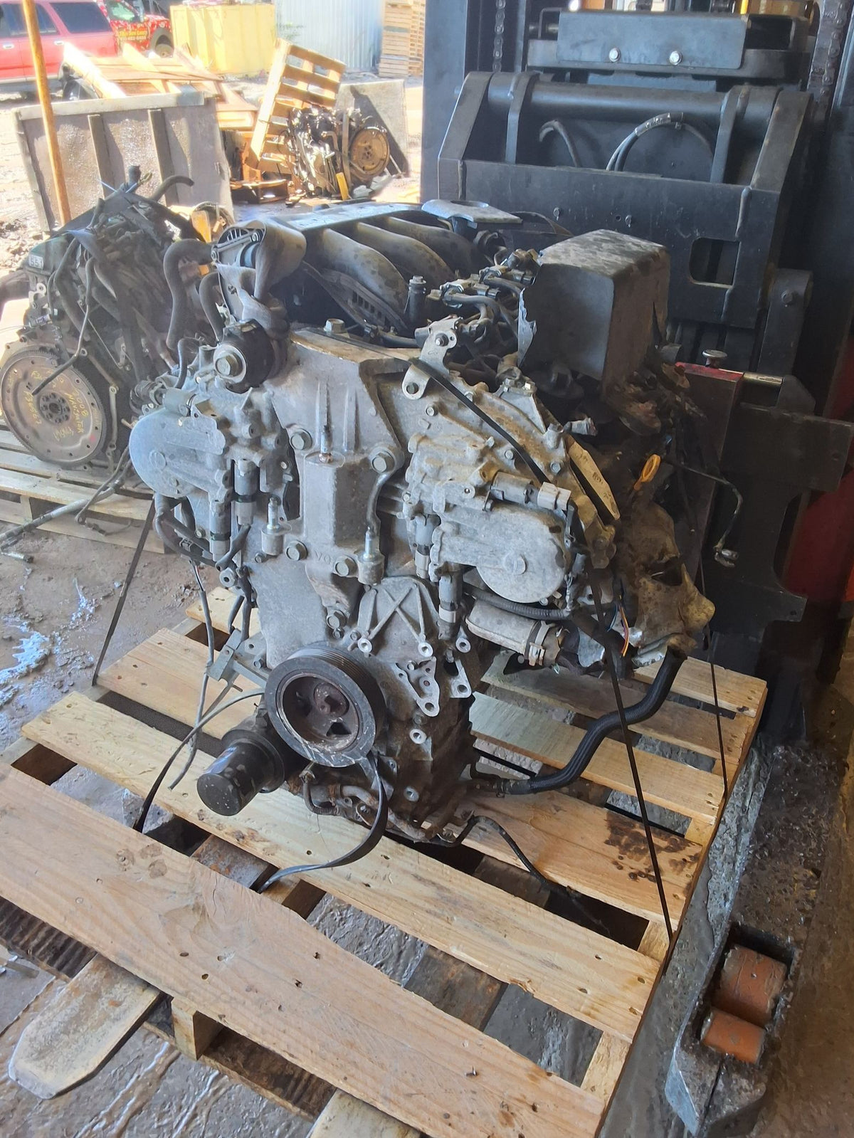 2015-2016 Nissan Pathfinder 3.5L Engine main image