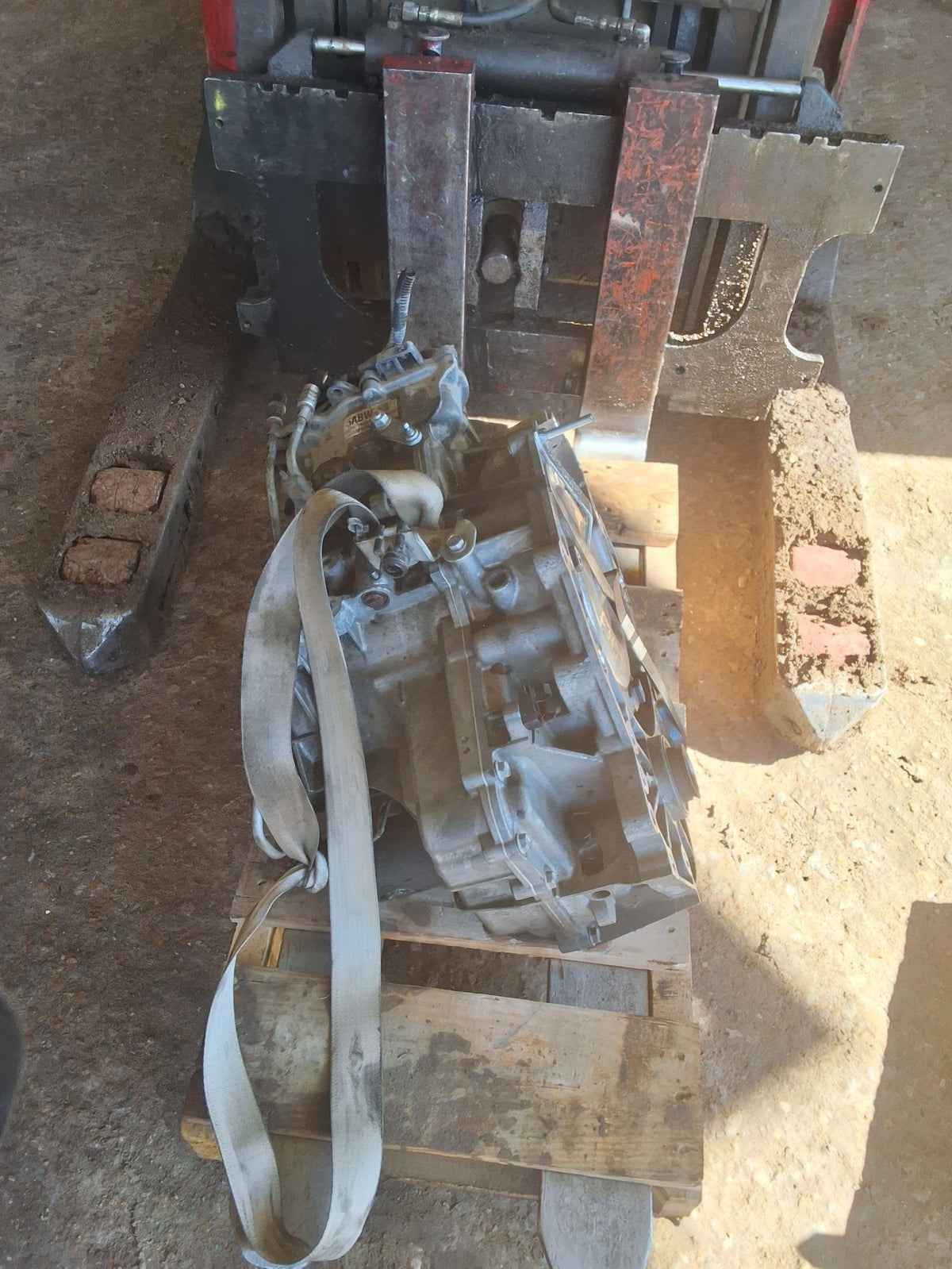 2015-2017 Chevrolet Equinox Automatic FWD Transmission main image